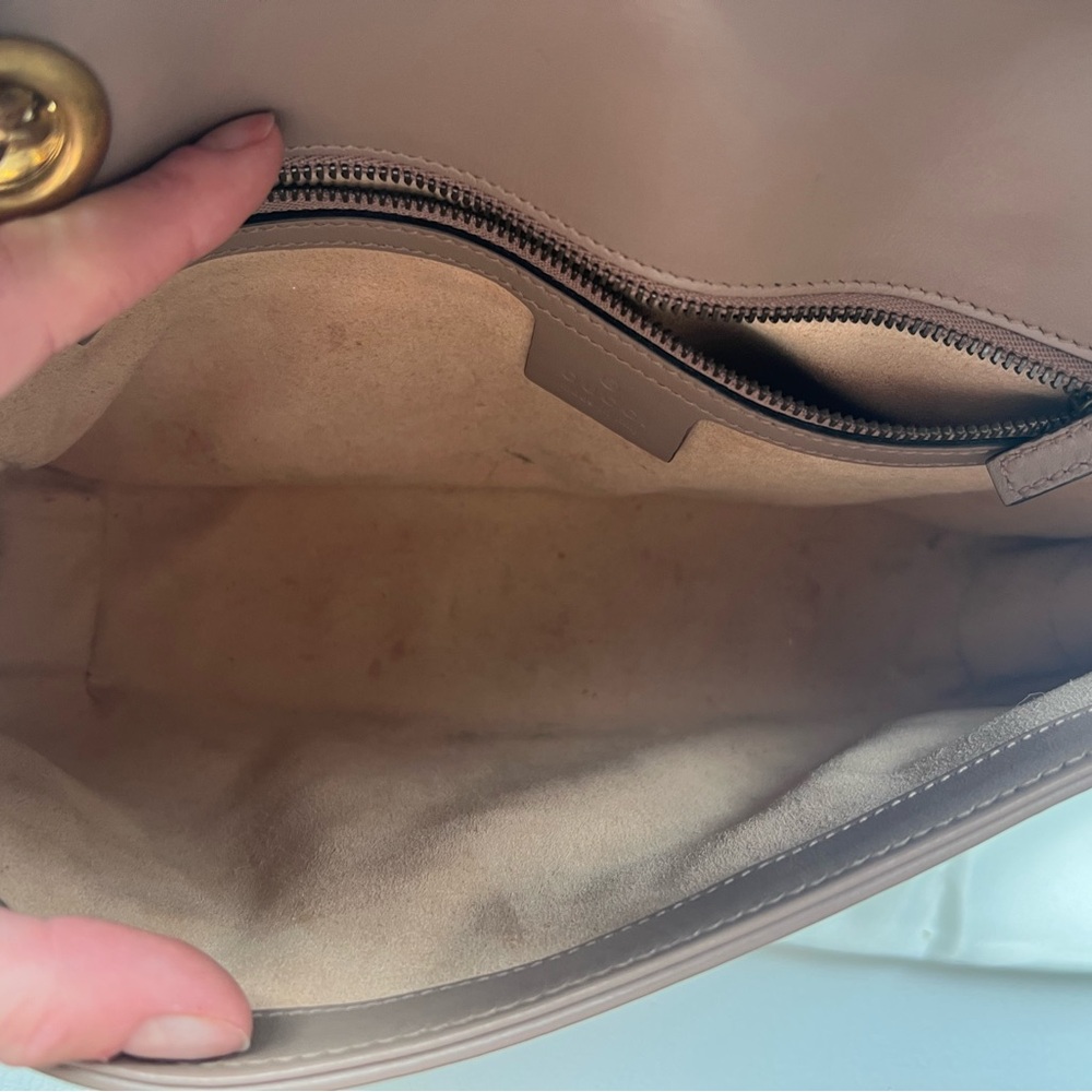 Gucci Marmont Small Shoulder Bag - Picture 8 of 10
